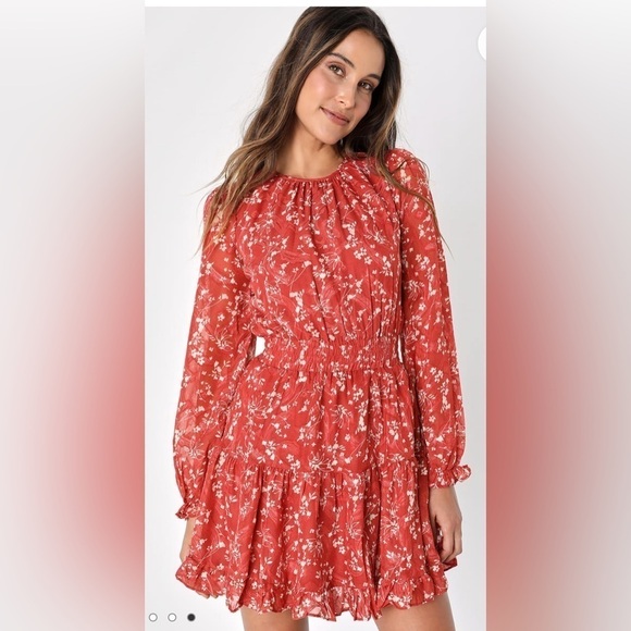 Lulus Floral Print Smocked Mini Dress size M - Picture 2 of 10